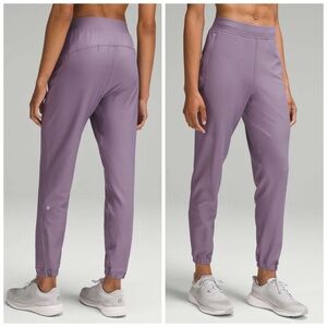 Lululemon Adapted State High Rise Tech Fleece‎ Jogger Size 8 Purple Ash